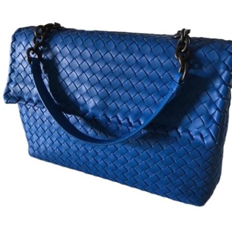 bottega veneta tasche blau rot
